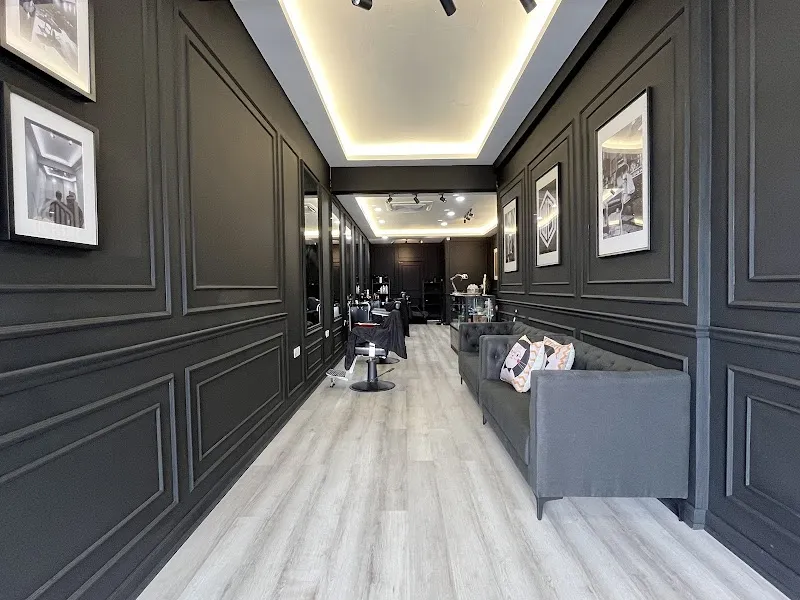 MK HAIR STUDIO
