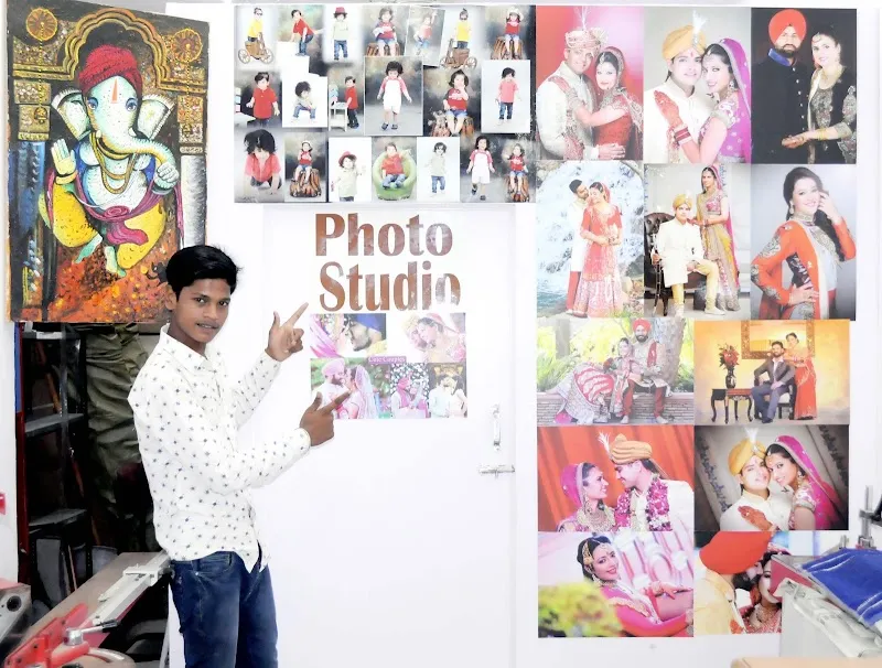 Idea Photo Studio & Frames