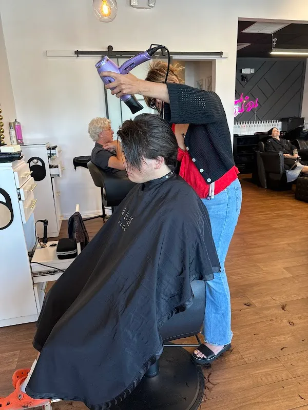 Axelle Salon