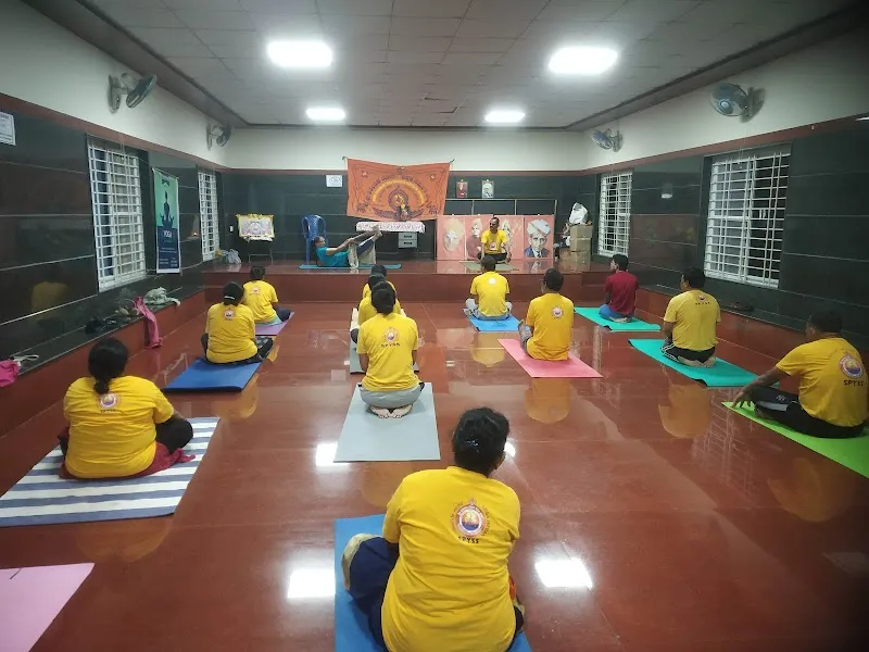 SPYSS Free Yoga Sri Shivakumara Swamiji Shakhe