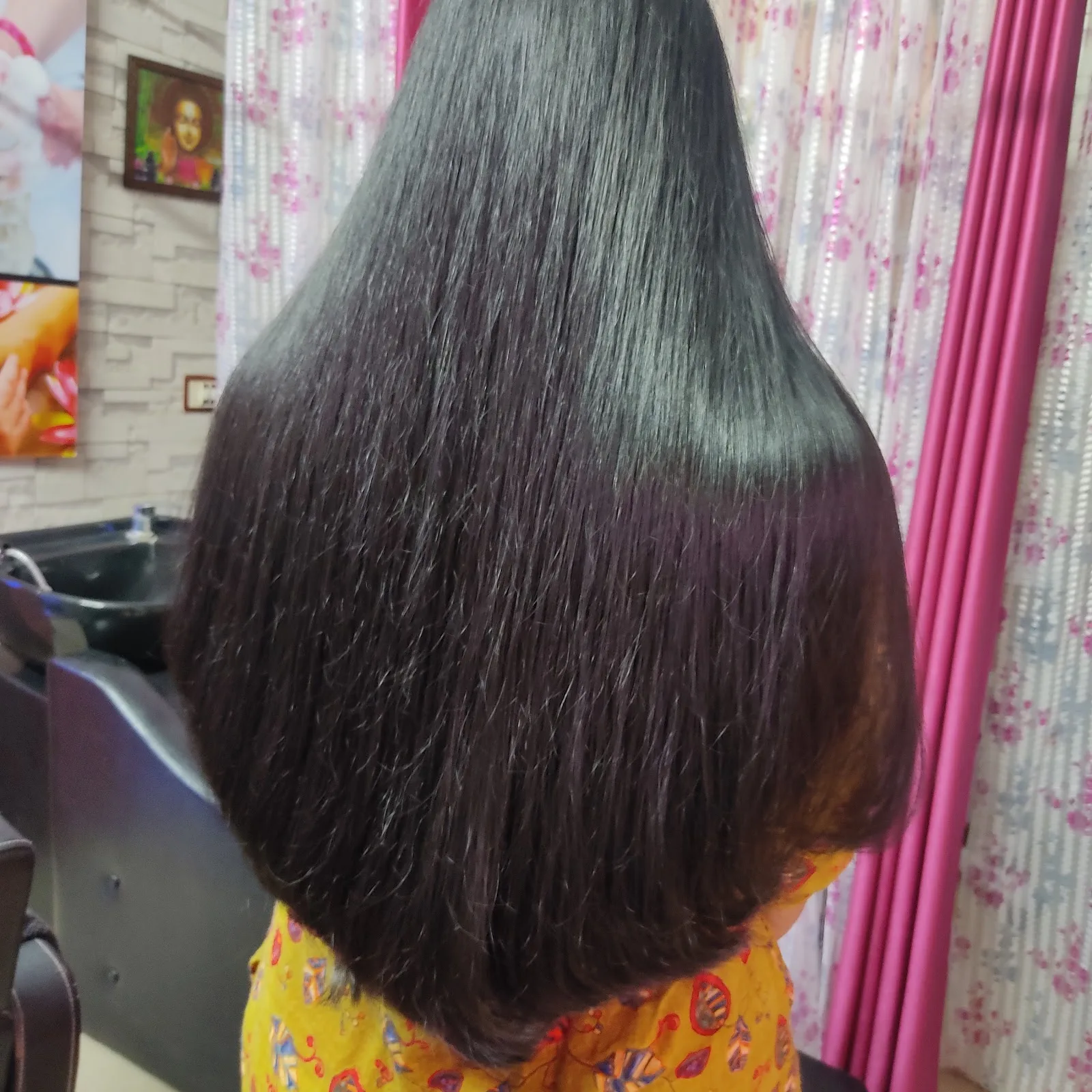 Vista World Beauty Salon | Best Beauty Parlour in Kodambakkam