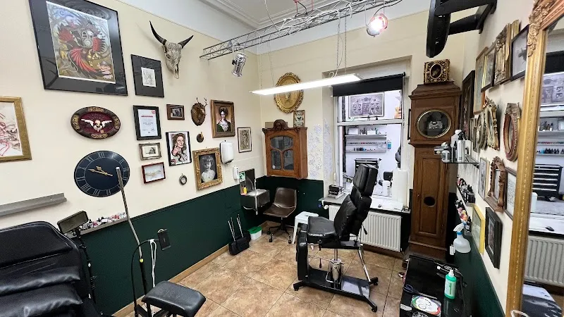 One More Tattoo and Piercing Luxembourg