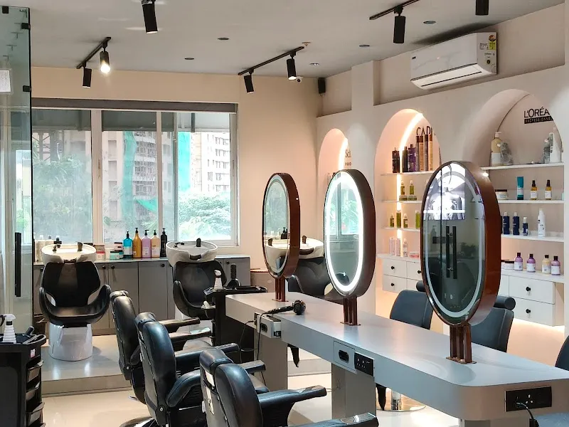 Zorro The Family Salon - (Saki Naka)