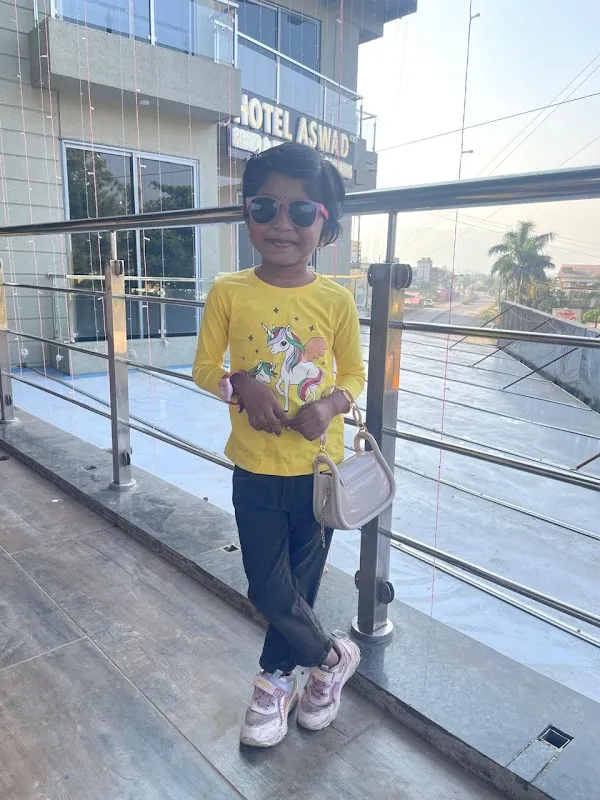 Ulwekars Dance Studio