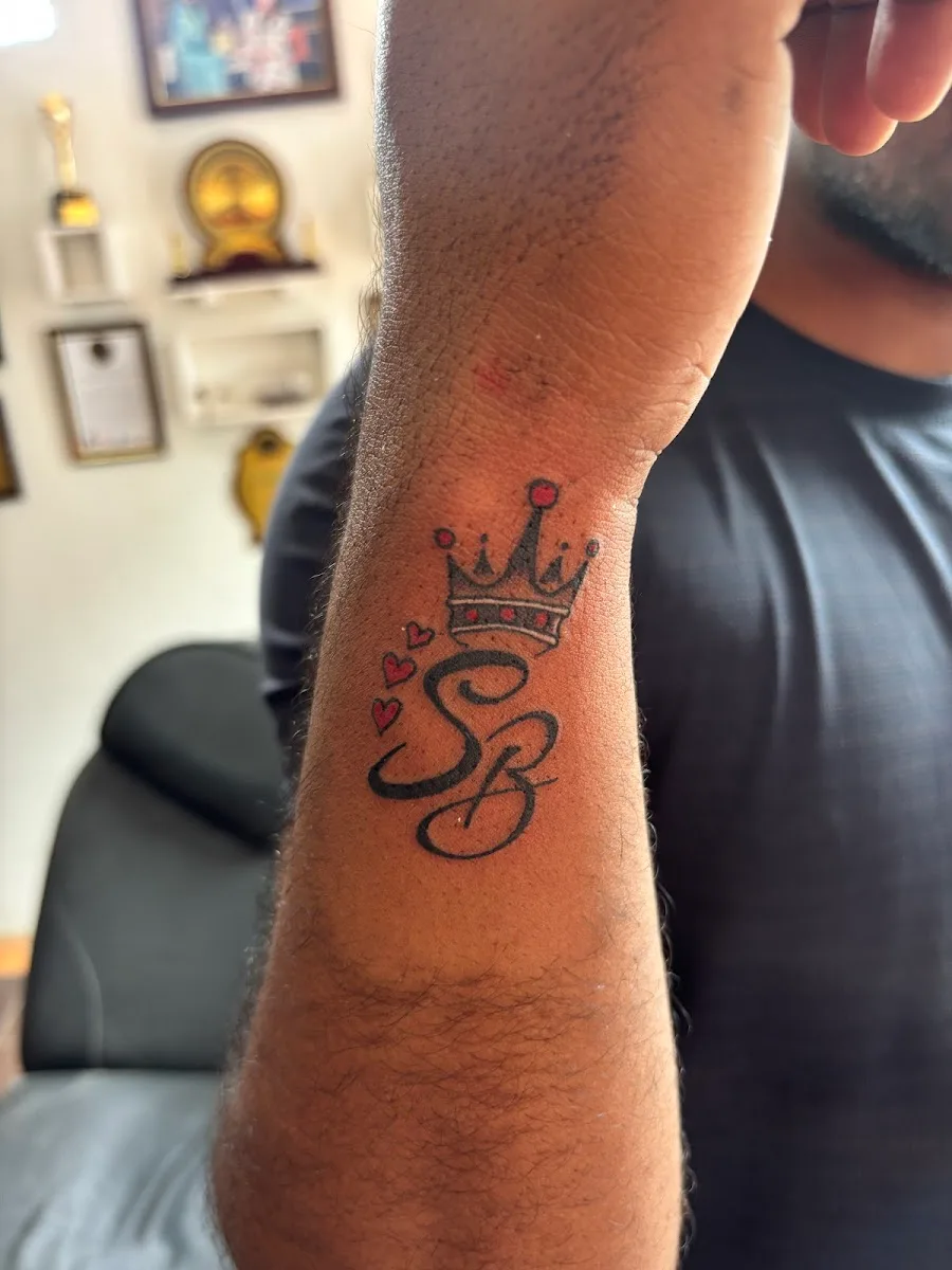 De INK SMITH Tattoo Shop in Vellore