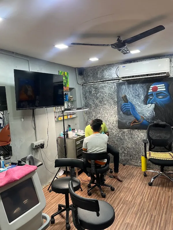 Lilly's Fine Tattoo Studio