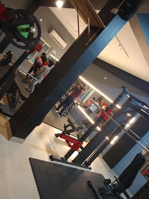 BATTLE FIELD FITNESS GYM
