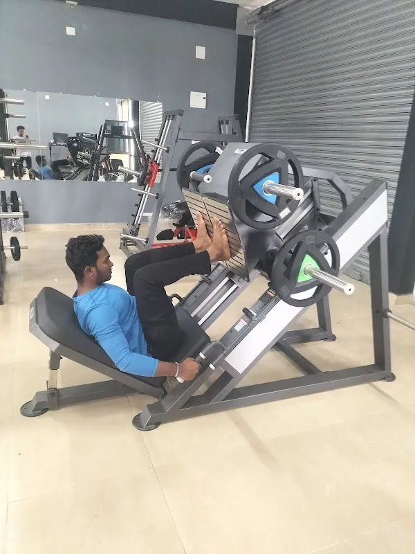 BATTLE FIELD FITNESS GYM