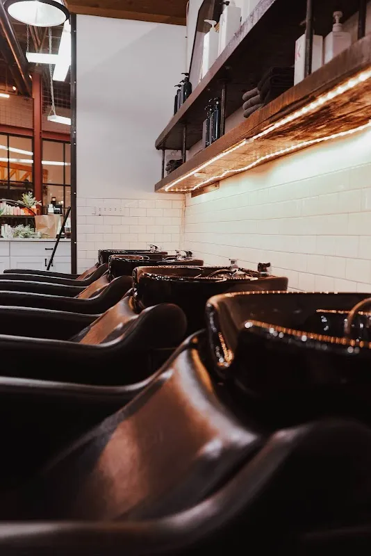 Craft Studio Salon & Dry Bar