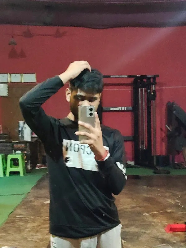 PRO FITNESS TRAINING GYM LENGTISINGA