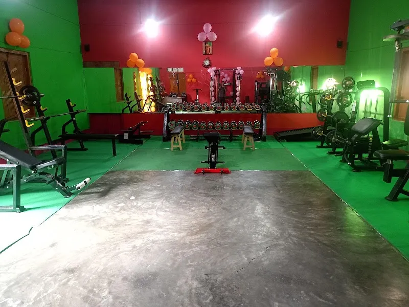 PRO FITNESS TRAINING GYM LENGTISINGA