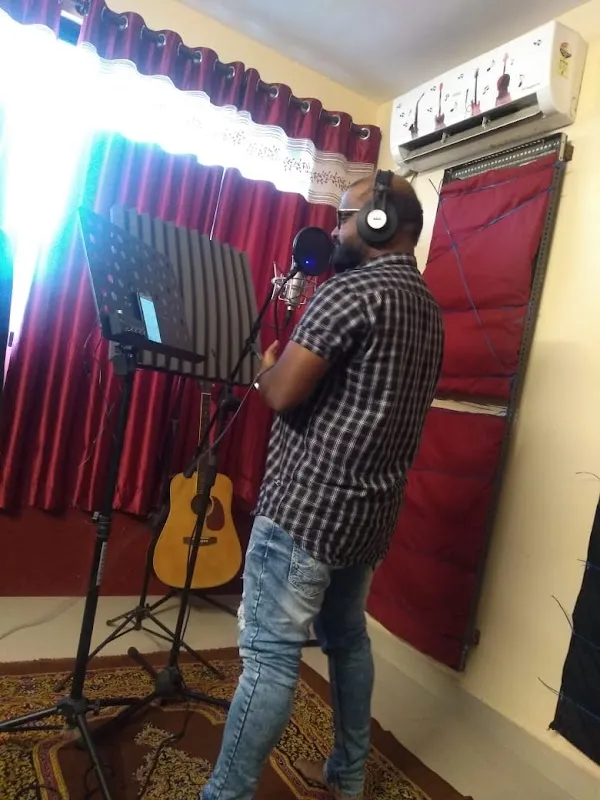Synchronise Music Studio