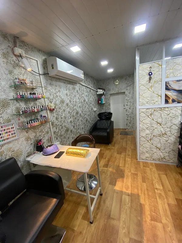 MJ BEAUTY UNISEX SALON