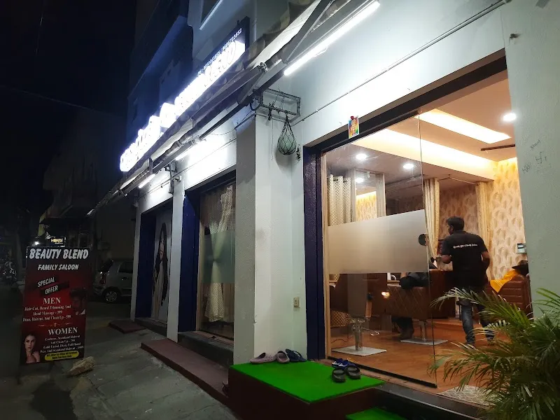 Beauty blend family saloon
