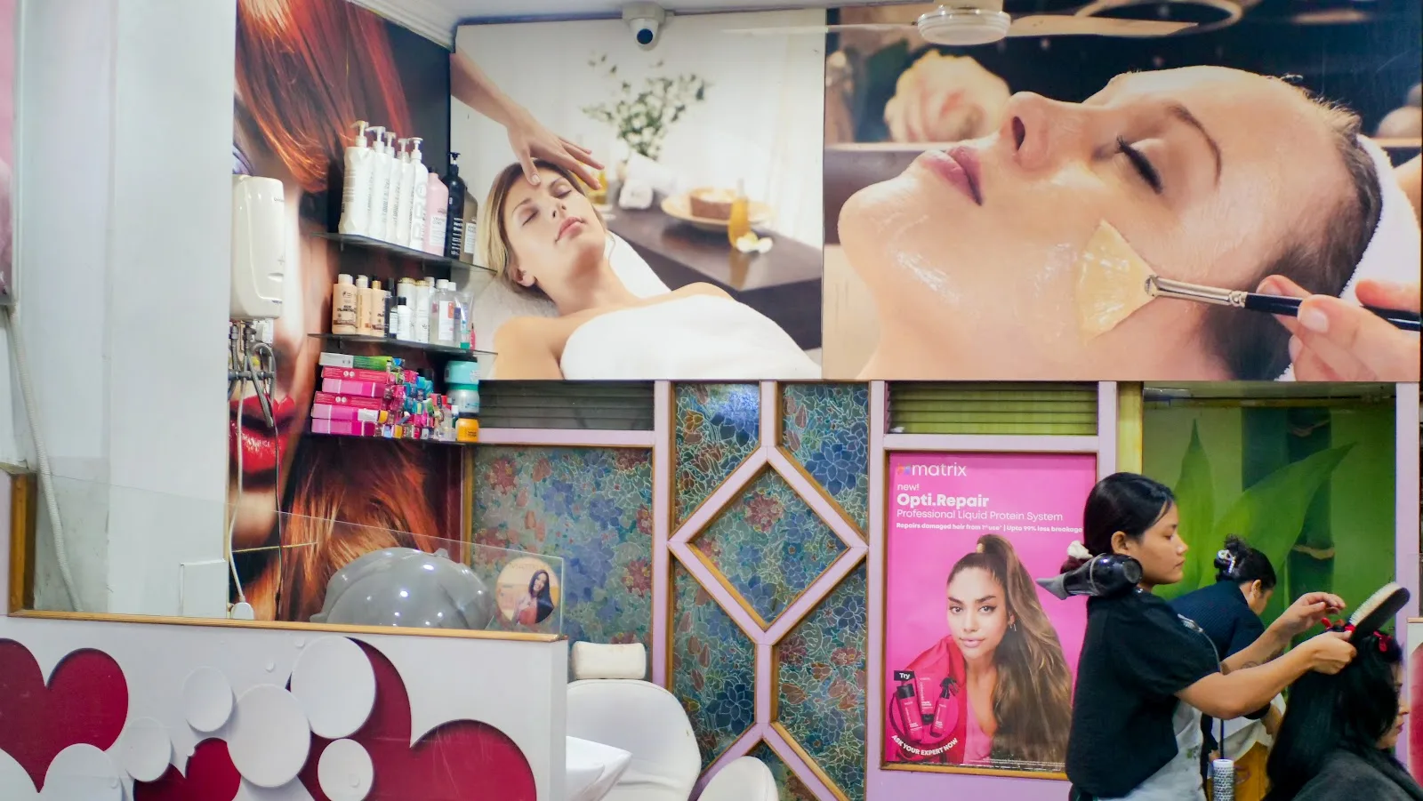 Naturoma Ladies Beauty Clinic - Best Beauty Parlour | Best Ladies Salon Guwahati