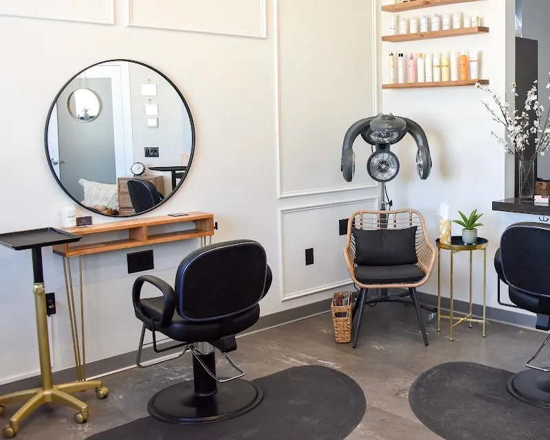 Sola Salons