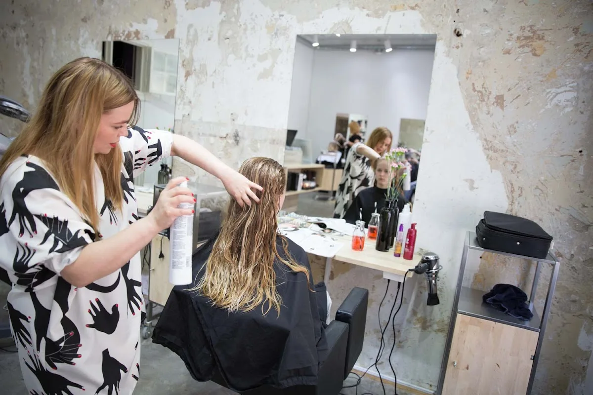 Q Hair Albertinkatu