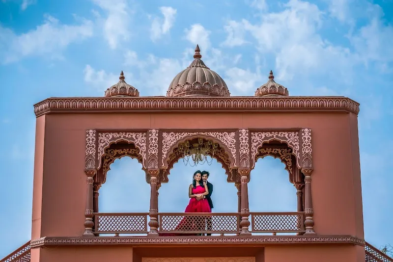 Foto Junction in Thane Shoot Pre-wedding & Wedding, Engagement, Maternity, Baby shoot, Birthday Photographers in Thane.