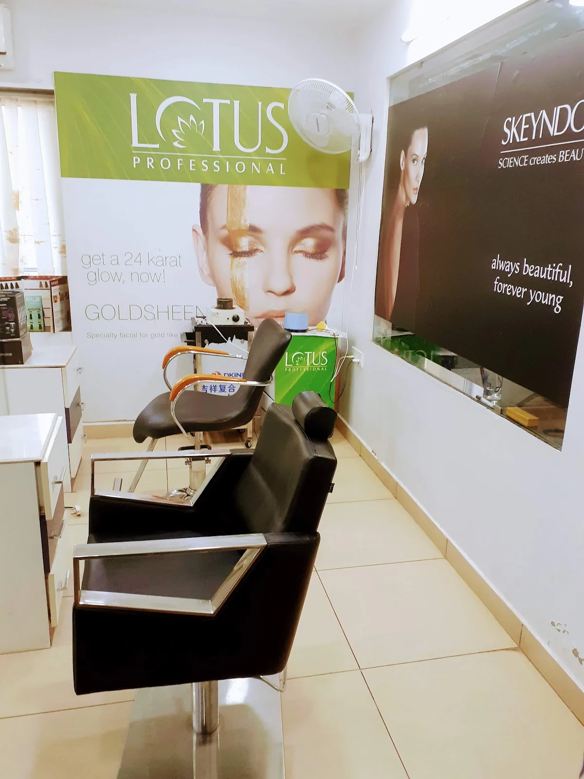Sneha Hair, Beauty & Academy