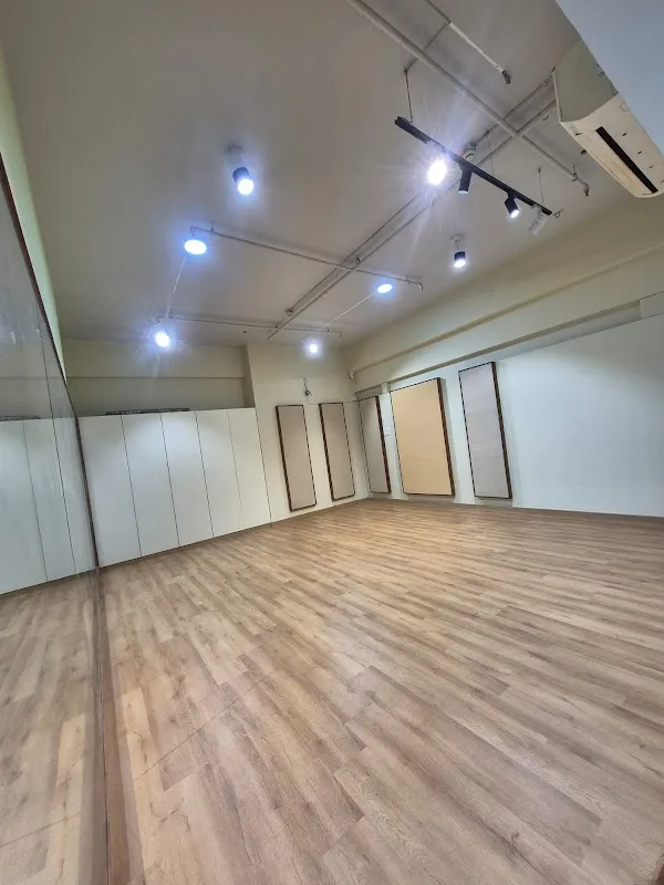 Vilasaa Studio