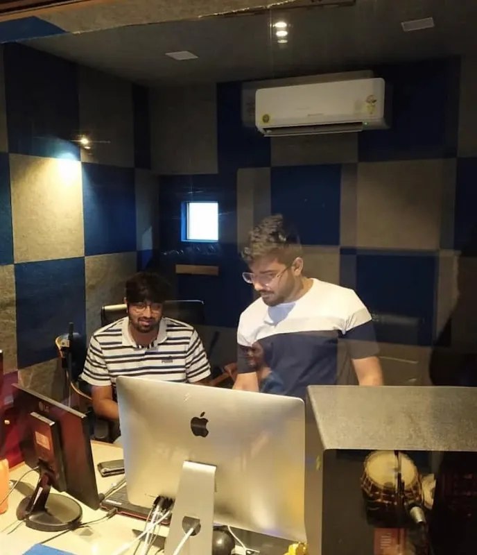 Music Paradize Studio - Music Recording Studio & Sound Engineering Institute