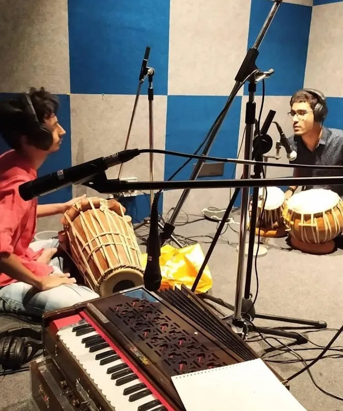 Music Paradize Studio - Music Recording Studio & Sound Engineering Institute