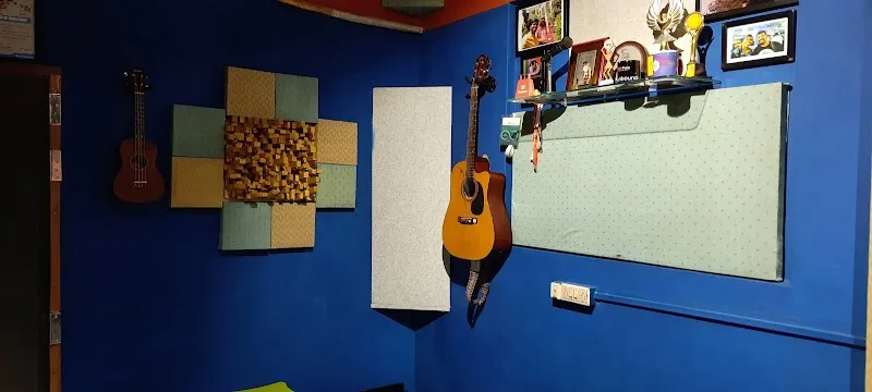 Mixtape Recording Studio & Music Hub, Jamming