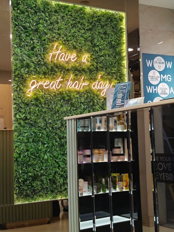 Green Trends Unisex Salon, Lakshmipuram, Guntur