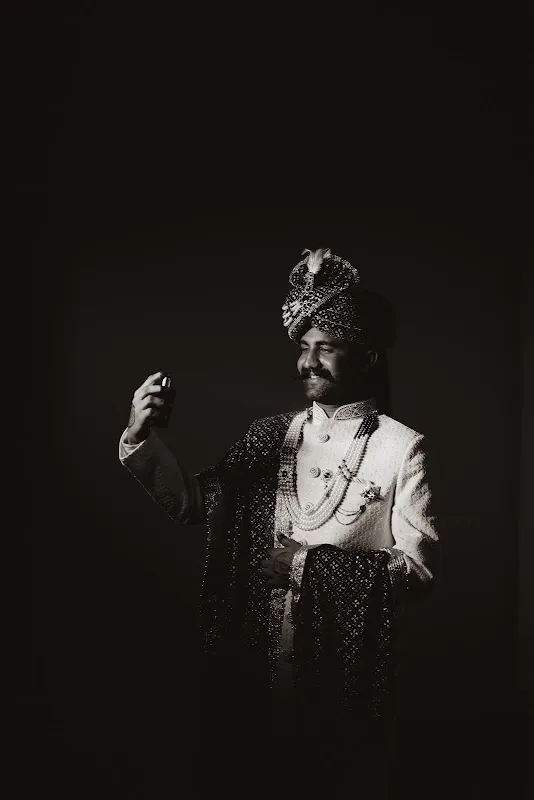 ROYAL PHOTOGRAPHY