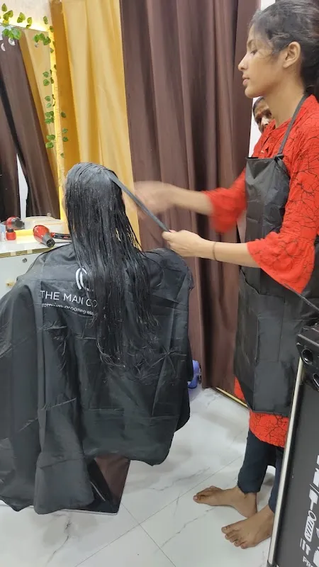 The Glam Spot : Best Salon, Hair Salon, Nail Studio & Makeup Artist in Balaganj Lucknow