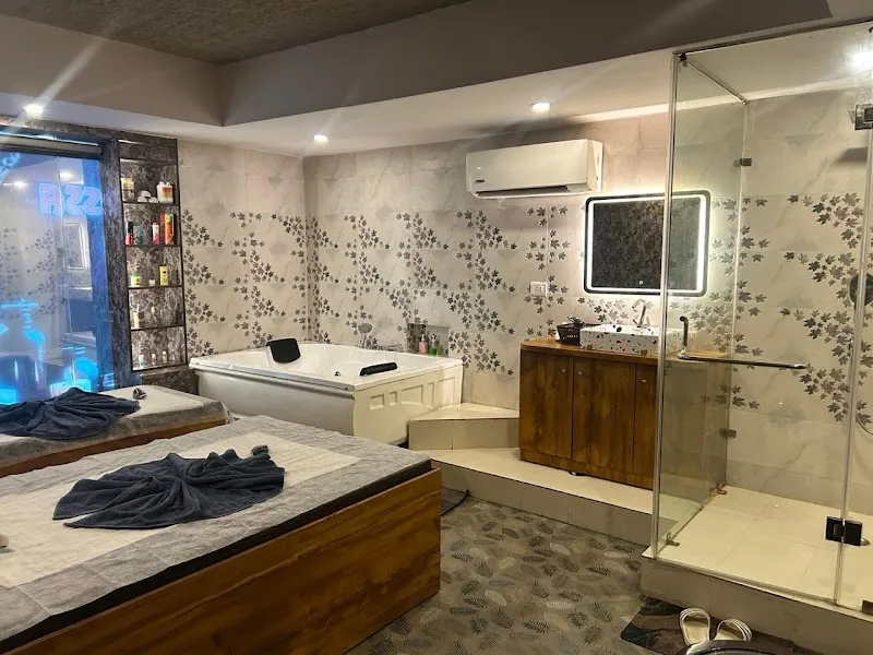 Red Stone Spa-Best Home Massage Service in Bengaluru