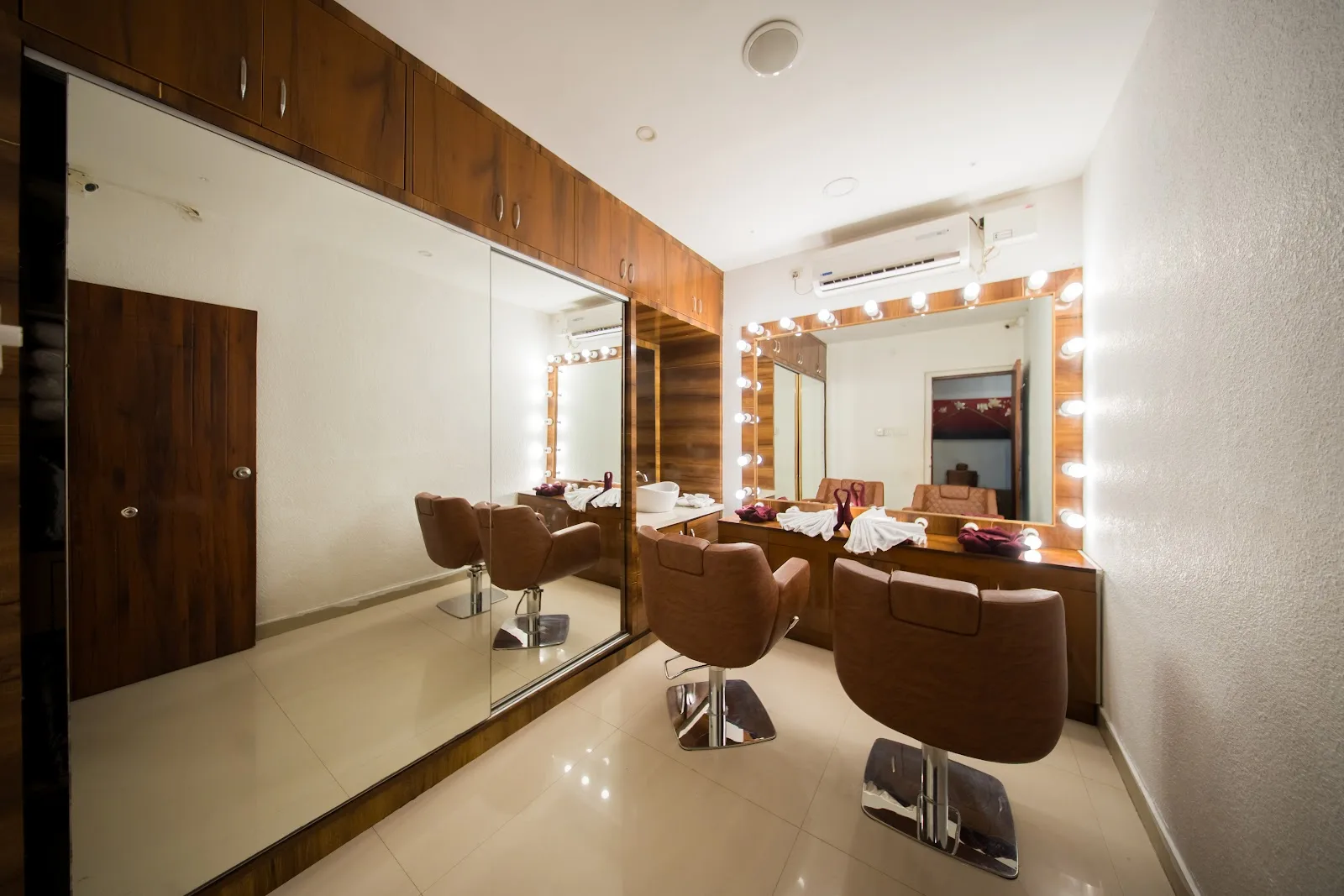 Pro Trends Family Salon