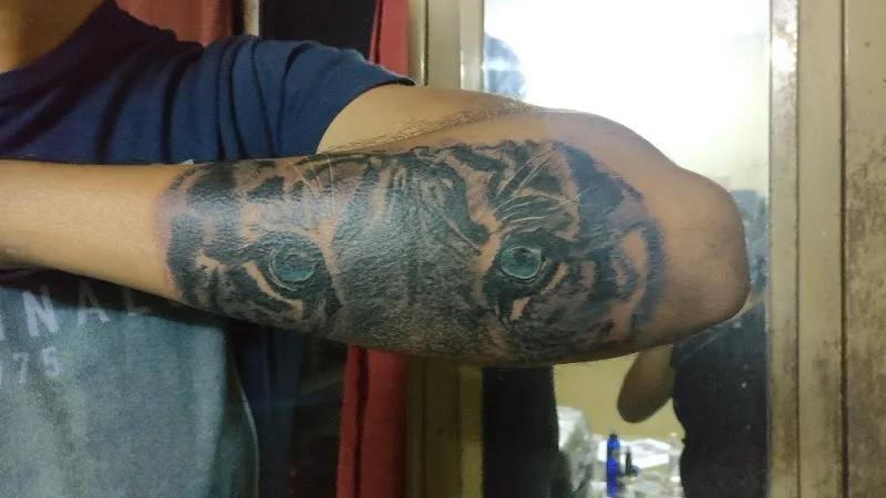 Inkvisible Tattoo and Art Studio