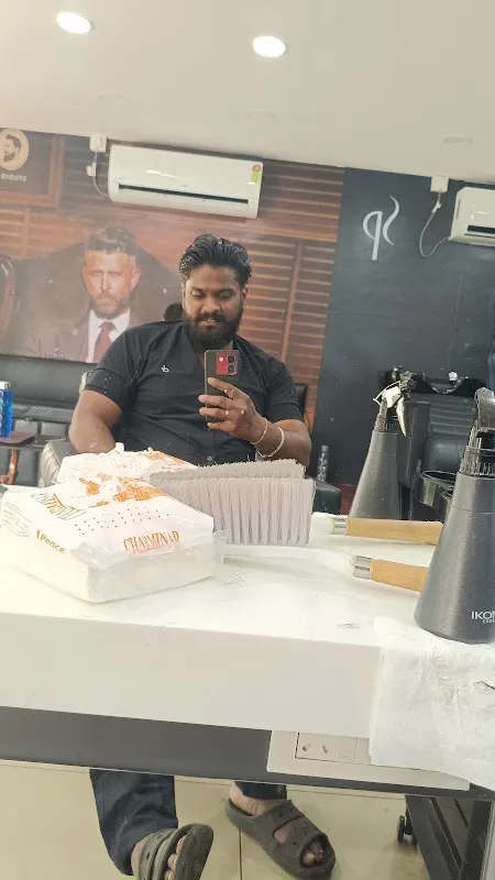 Cheap & Best Mens Salon, Vizianagaram