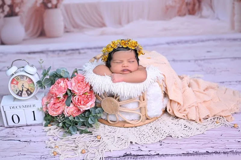 Kaarvi Maternity & New Born Baby studio