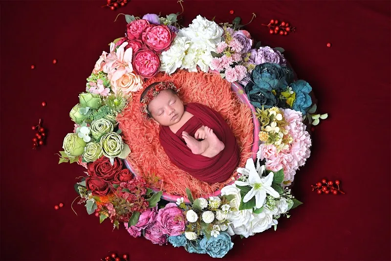 Kaarvi Maternity & New Born Baby studio