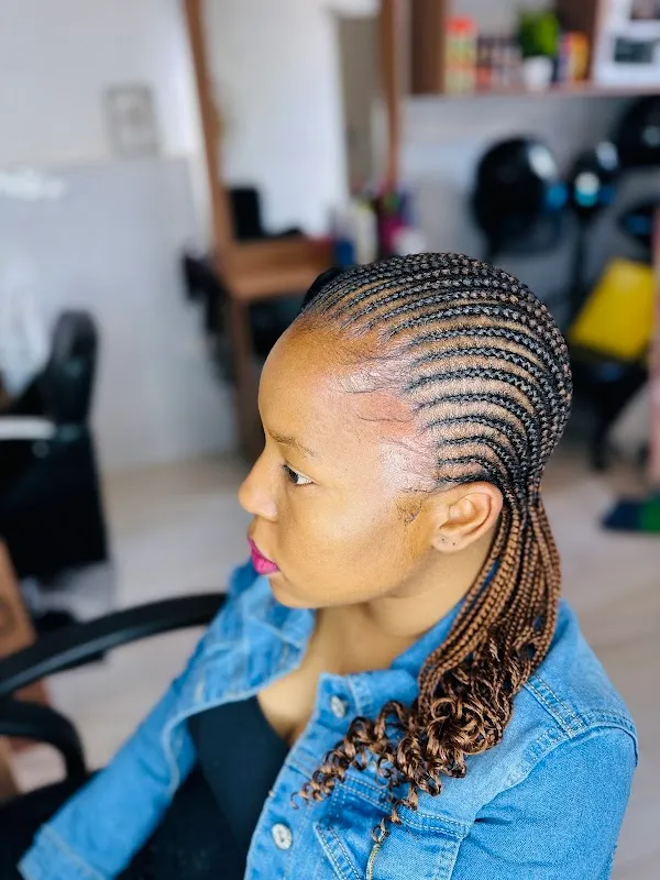 Signature Hair & Pedi Lounge by Mitchy