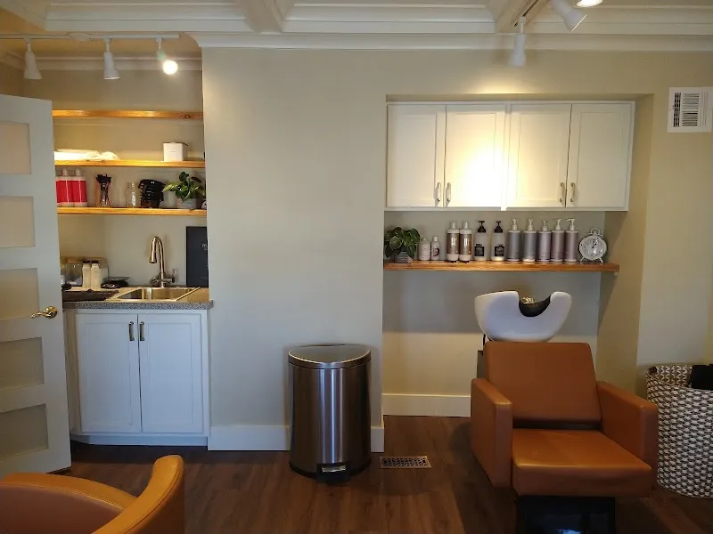 The Salon on Main