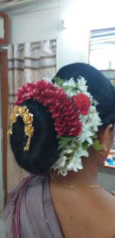 Ideal Priyanka Ladies Beauty Salon Islampur