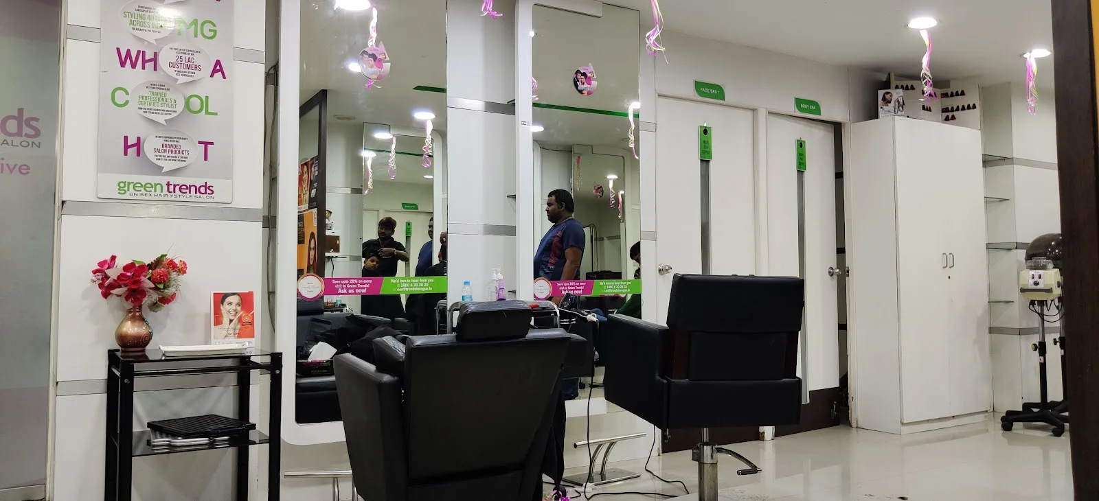 Green Trends Unisex Salon, Srinagar Colony