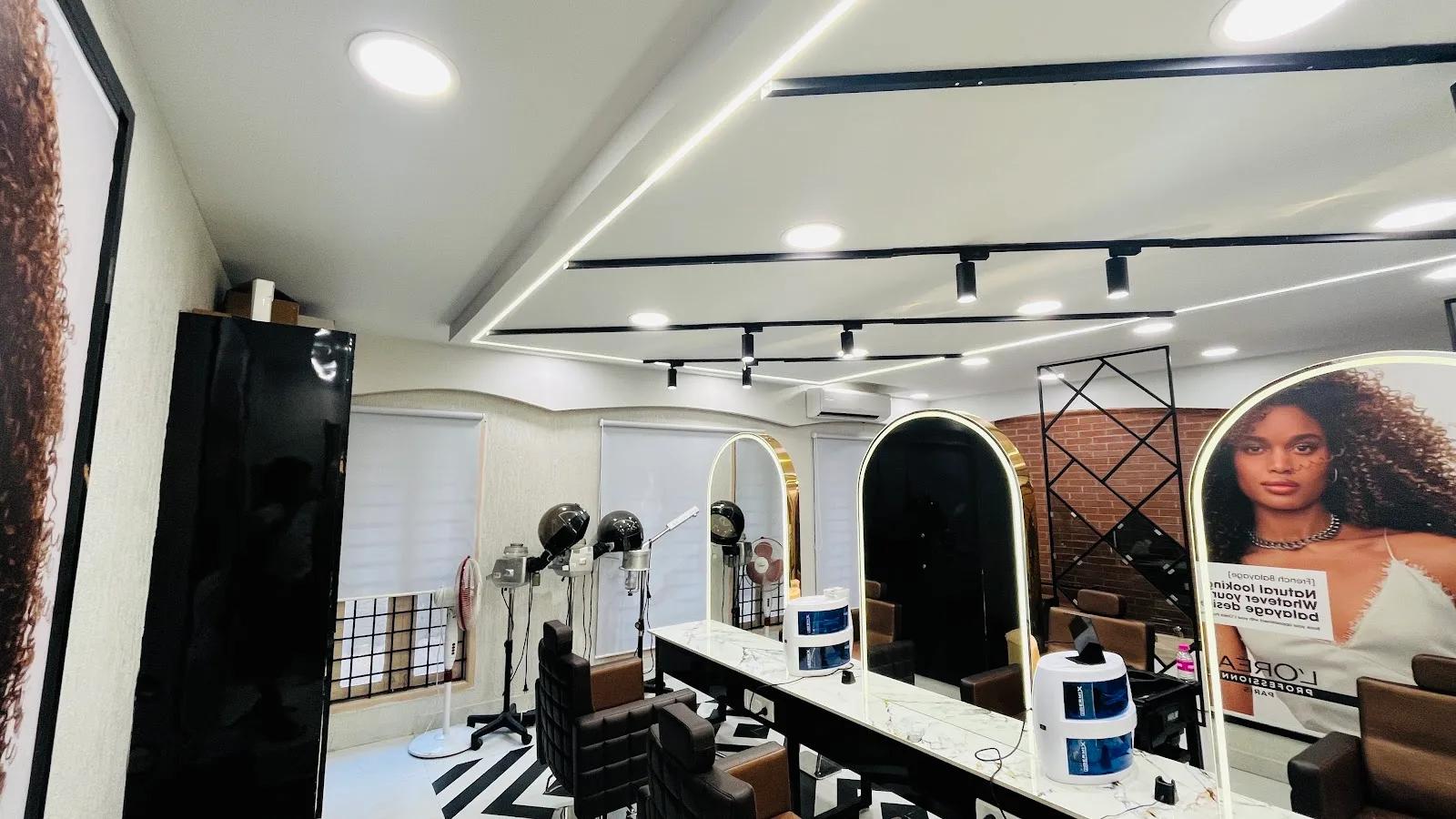 Green Trends Unisex Salon, Mogappair East, Chennai