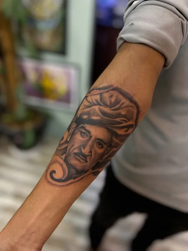 RedefineInk tattoo and piercing studio