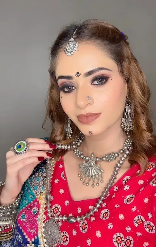 Apsara Beauty Parlour Mumbra