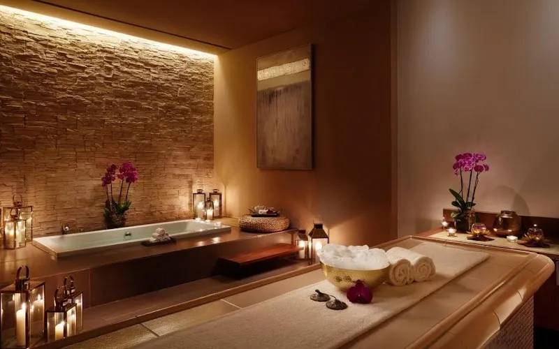 Royal King Spa & Unisex Salon