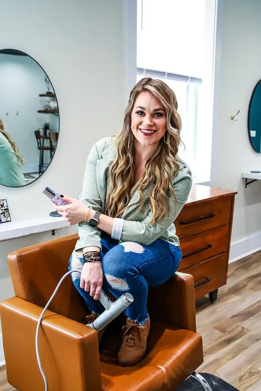 Luxe Beauty Bar LLC