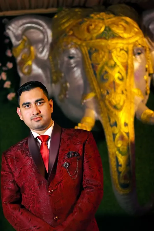Roshan Studio
