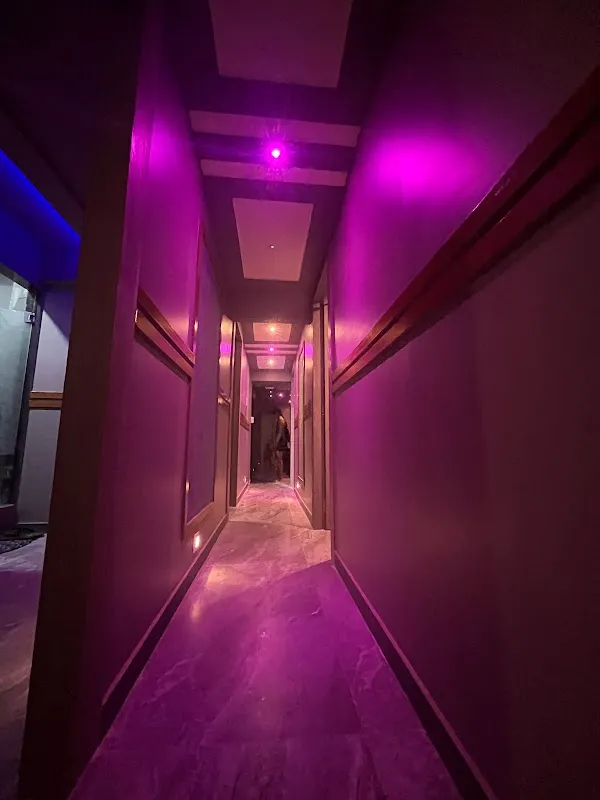 Zaara Spa In Miraroad