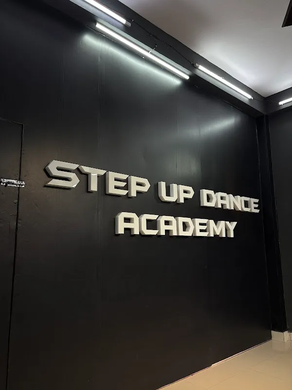 STEP UP DANCE ACADEMY