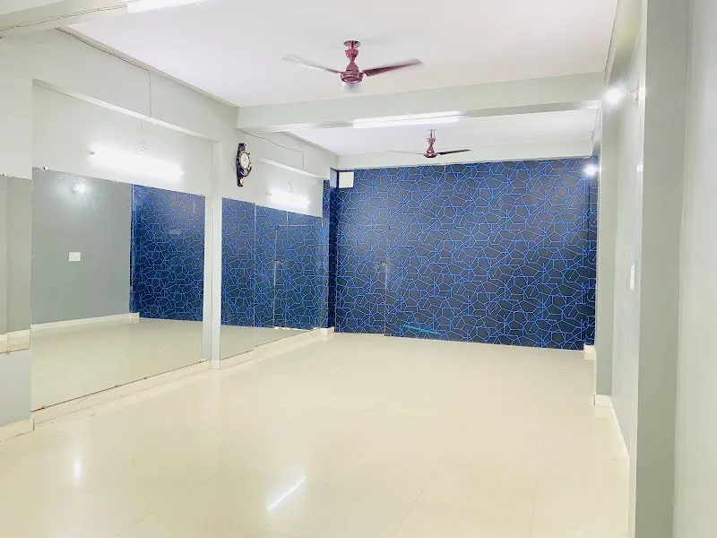 STEP UP DANCE ACADEMY