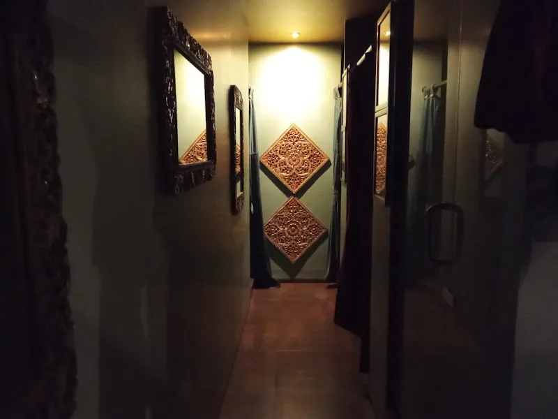 Aura Thai Spa in Andheri East | MIDC